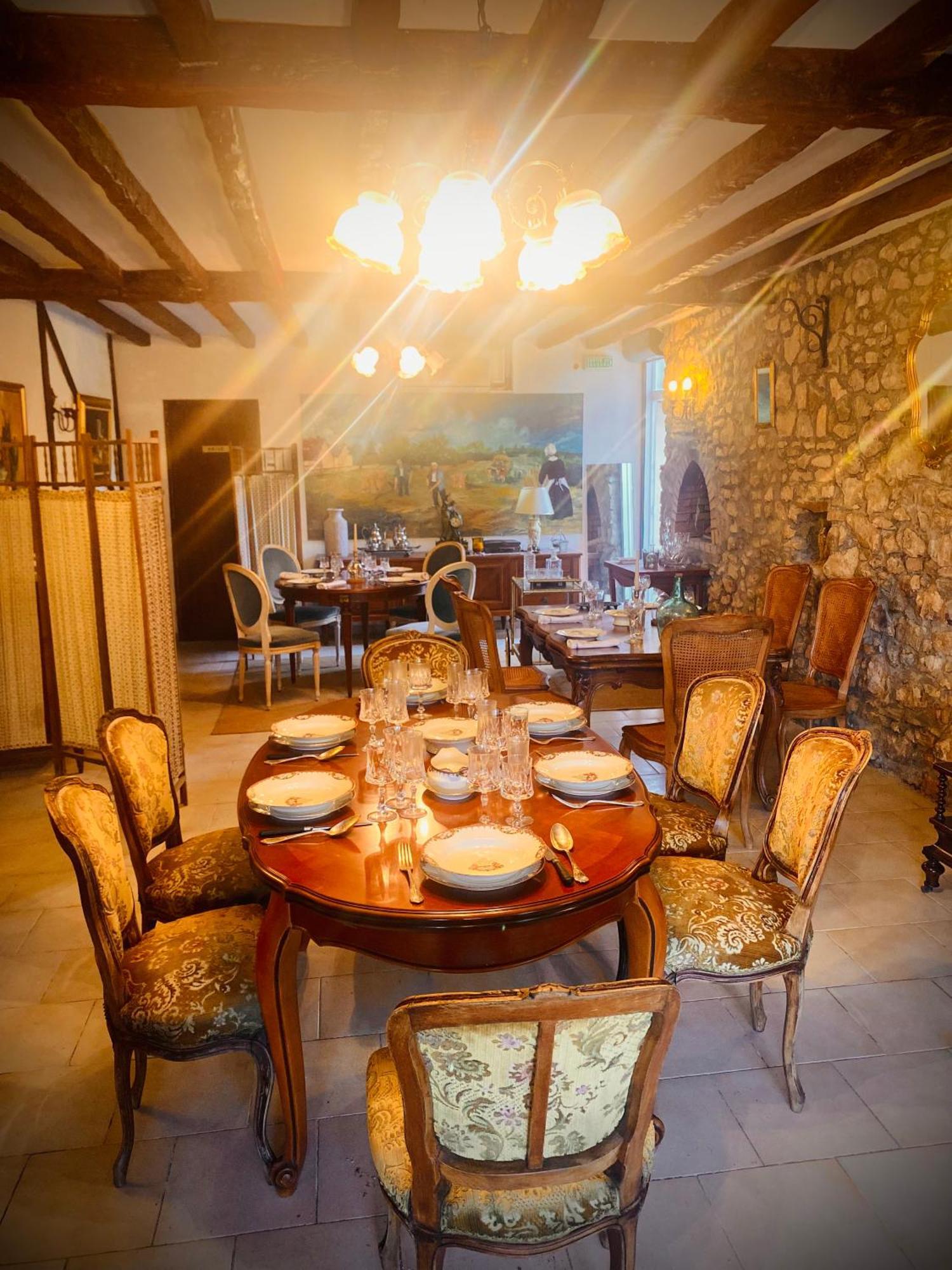 Auberge Du Chant Du Coq Anjouin 외부 사진